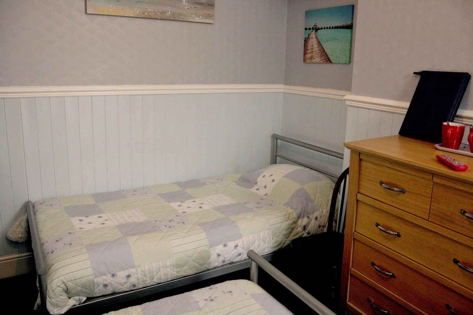 Devon View Guesthouse Swansea Ngoại thất bức ảnh